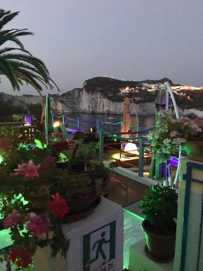 L'Incanto Di Cala Feola Ponza Exteriör bild